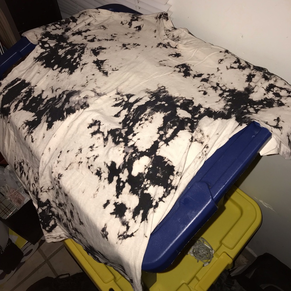 WHITE TIE-DYE DAD T-SHIRT